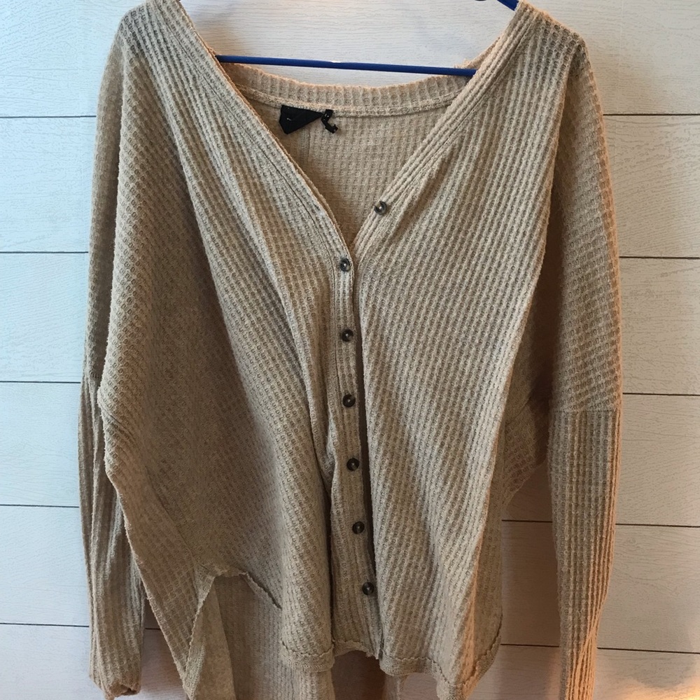 Urban outfitters cream sweater🌾
